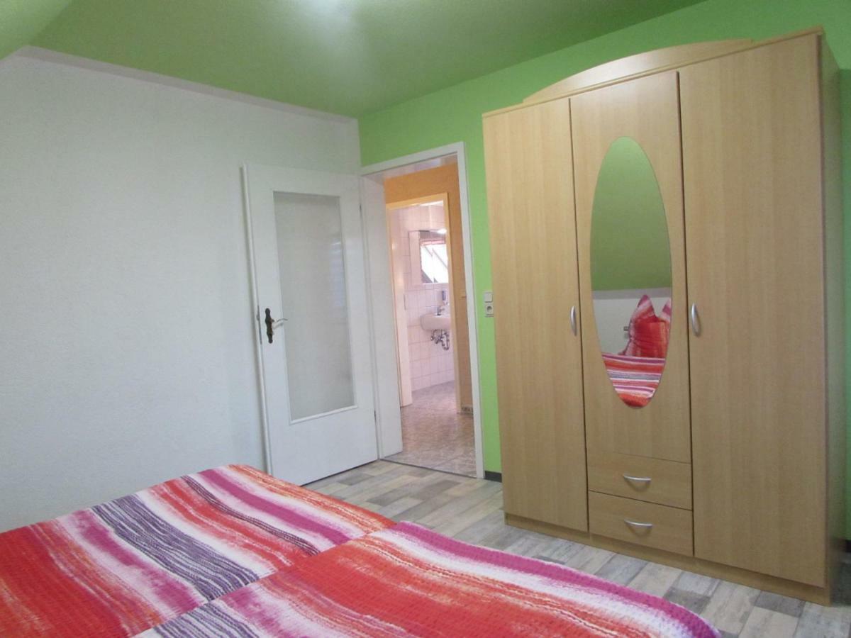 Ferienhaus Mit 2 Fewo In Mecklenburg Apartment Везенберг Екстериор снимка