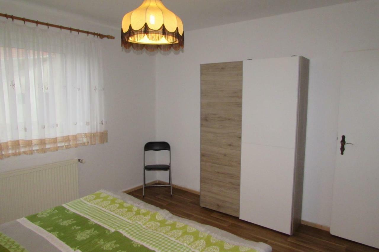 Ferienhaus Mit 2 Fewo In Mecklenburg Apartment Везенберг Екстериор снимка